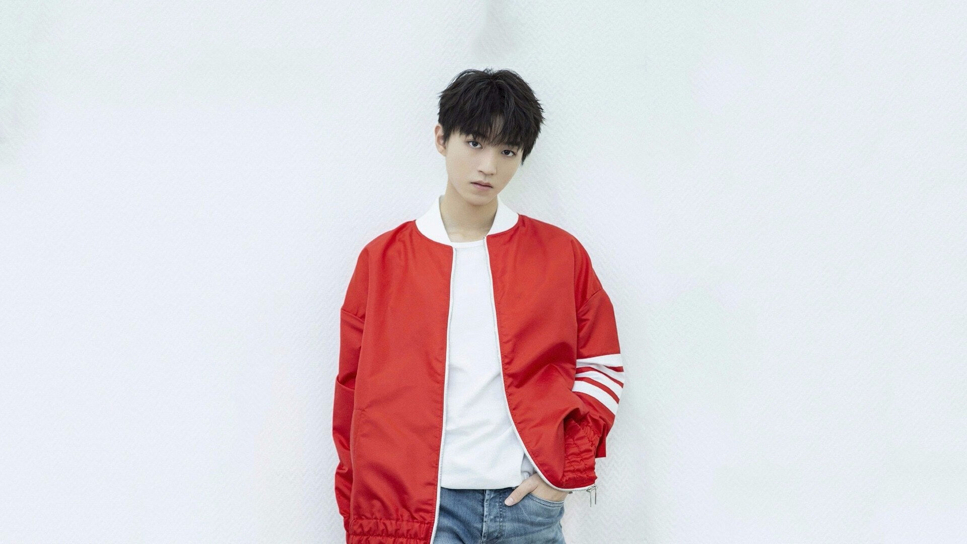 多人障碍跑挑战,锻炼体力与反应能力,障碍跑要领