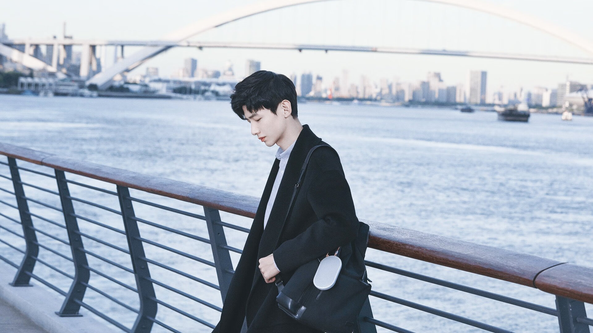 史上最“炸裂”扣篮：谁的动作让你疯狂尖叫？，扣篮劲爆的球员